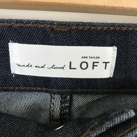 Ann Taylor LOFT Modern Boot Dark Wash Jeans Size 4 - Picture 3 of 5